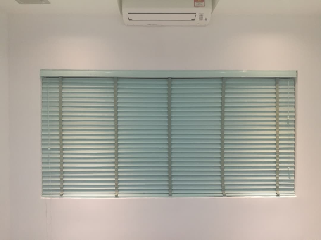TIMBER PS BLINDS & LANTEX BLIND